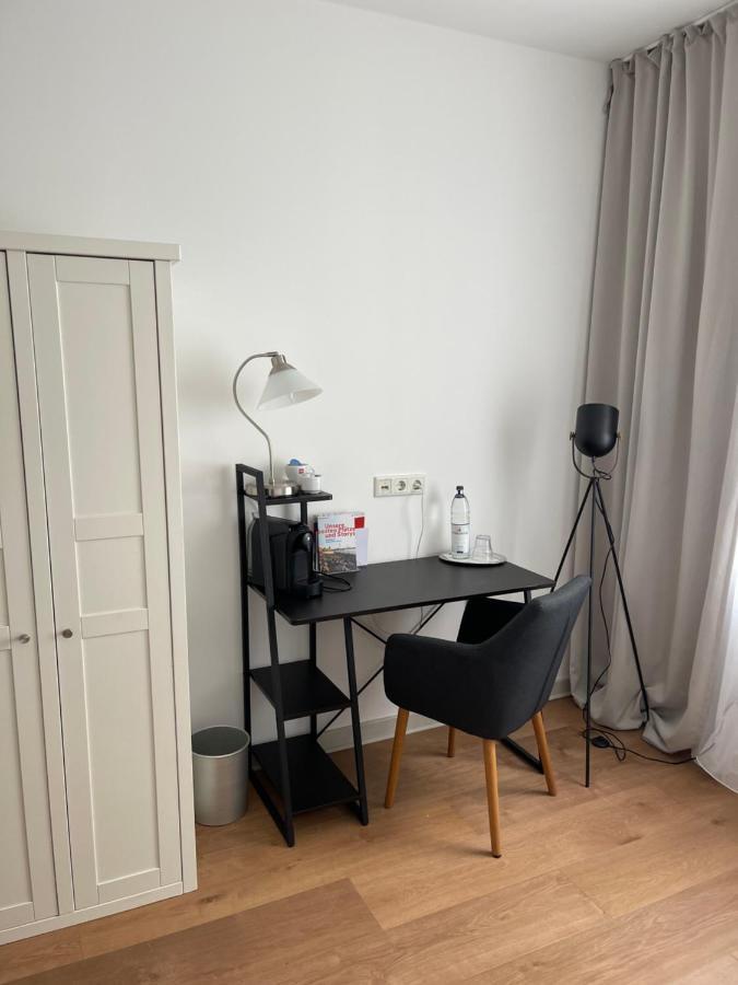 Max Hotel Duesseldorf Self-Check-In Ngoại thất bức ảnh