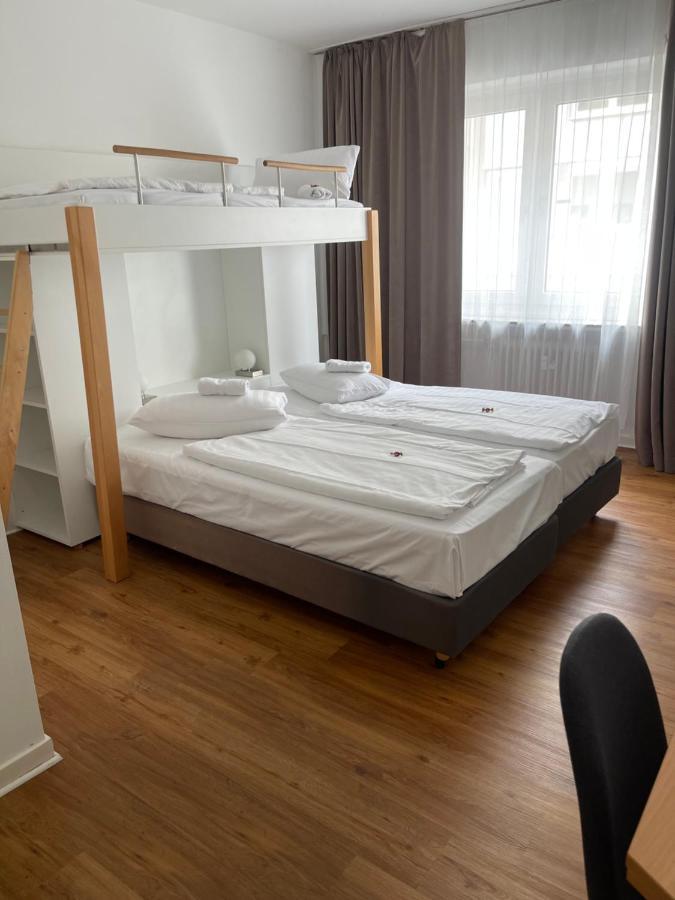 Max Hotel Duesseldorf Self-Check-In Ngoại thất bức ảnh