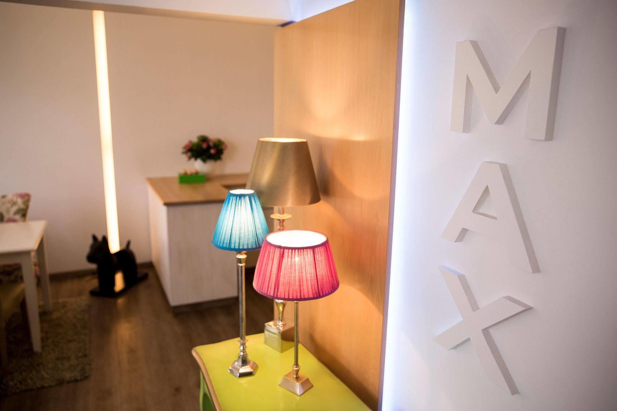 Max Hotel Duesseldorf Self-Check-In Ngoại thất bức ảnh