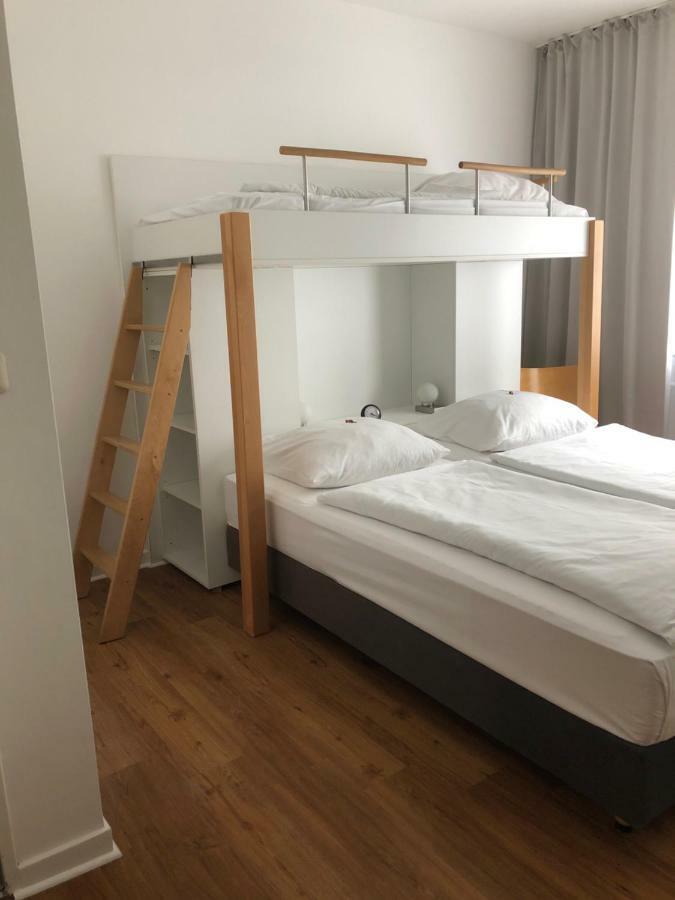 Max Hotel Duesseldorf Self-Check-In Ngoại thất bức ảnh